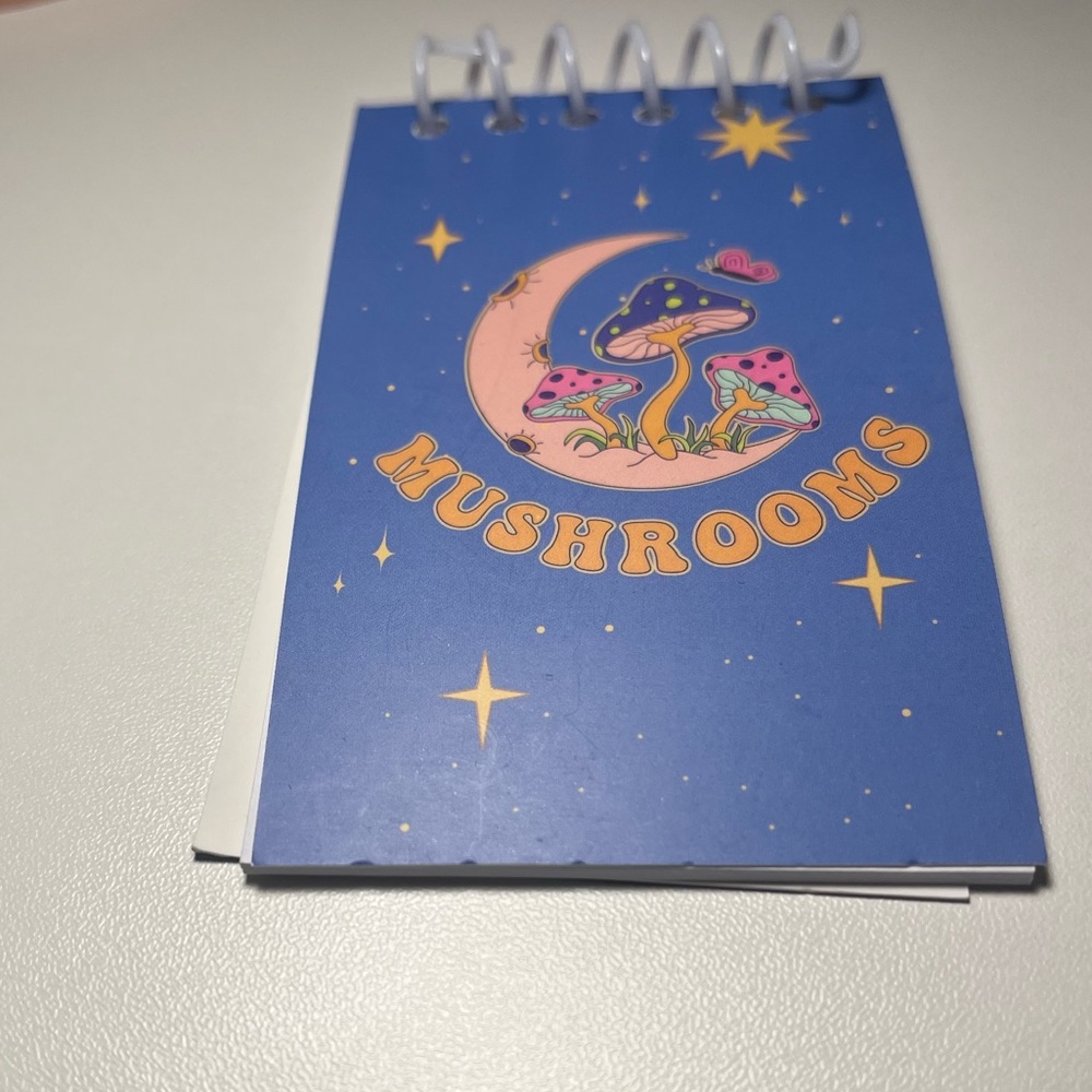 ❤️ Purple Mushroom notepad